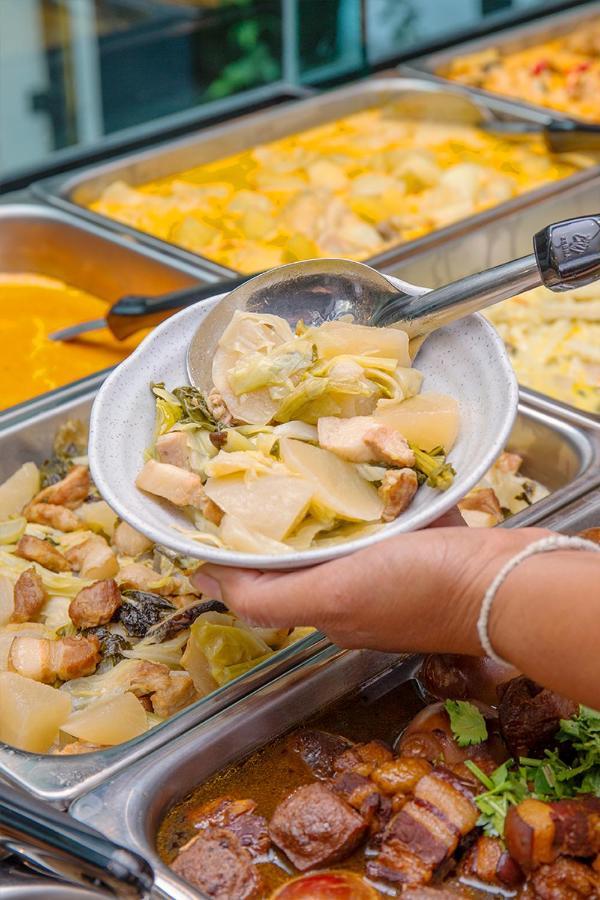 Foodotel Bangkok Exteriör bild